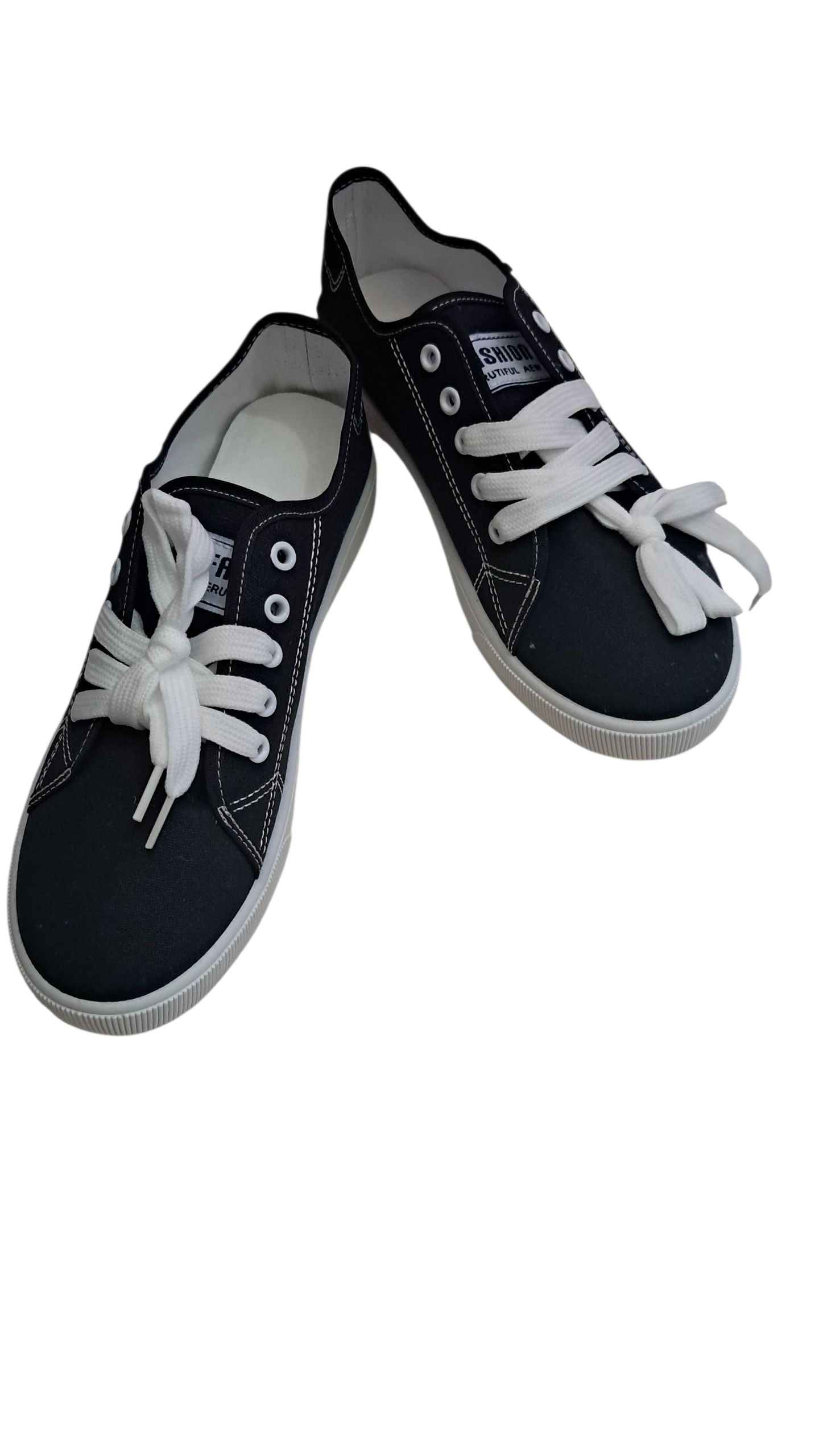 Tenis Casuales Bajitos Negro de Cordones