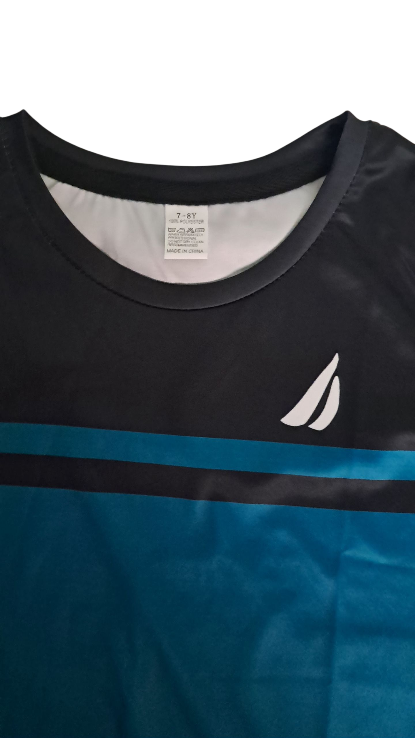 Camiseta para niño Mangas cortas azul y negro