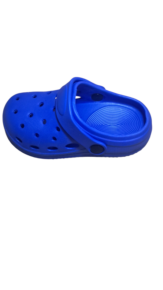 Zuecos tipo Croc para niños