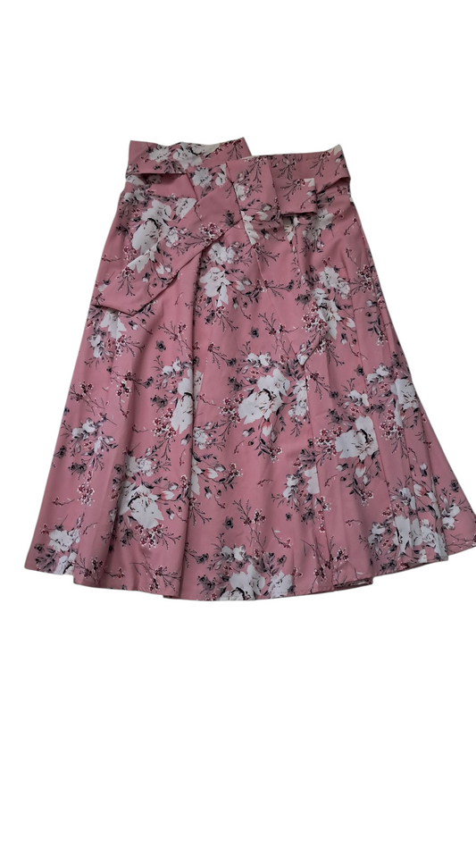 Falda midi elegante. Corte A, talla S cintura con lazo estampado rosa